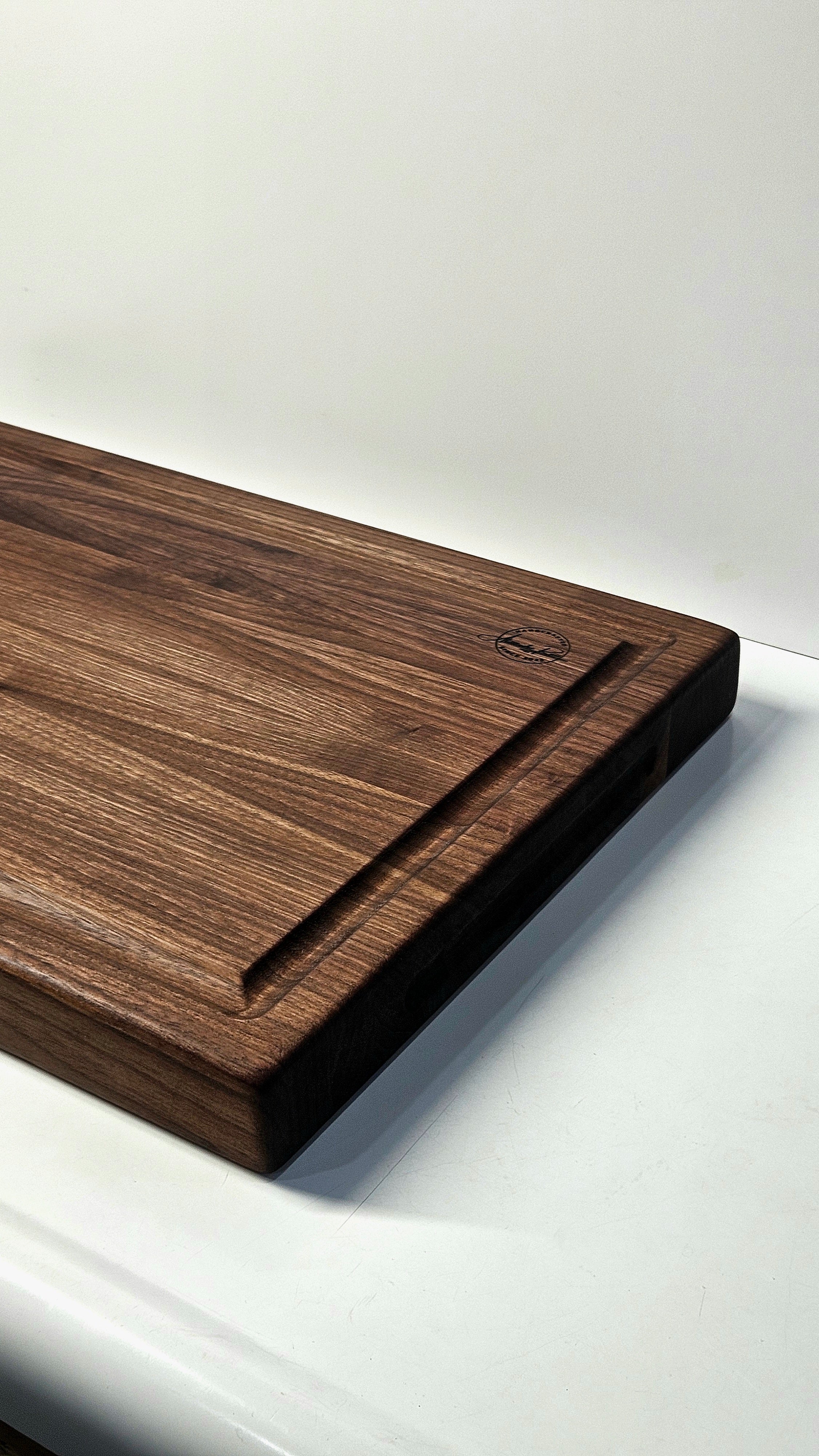 Simple Handcrafted Solid Cutting Board
