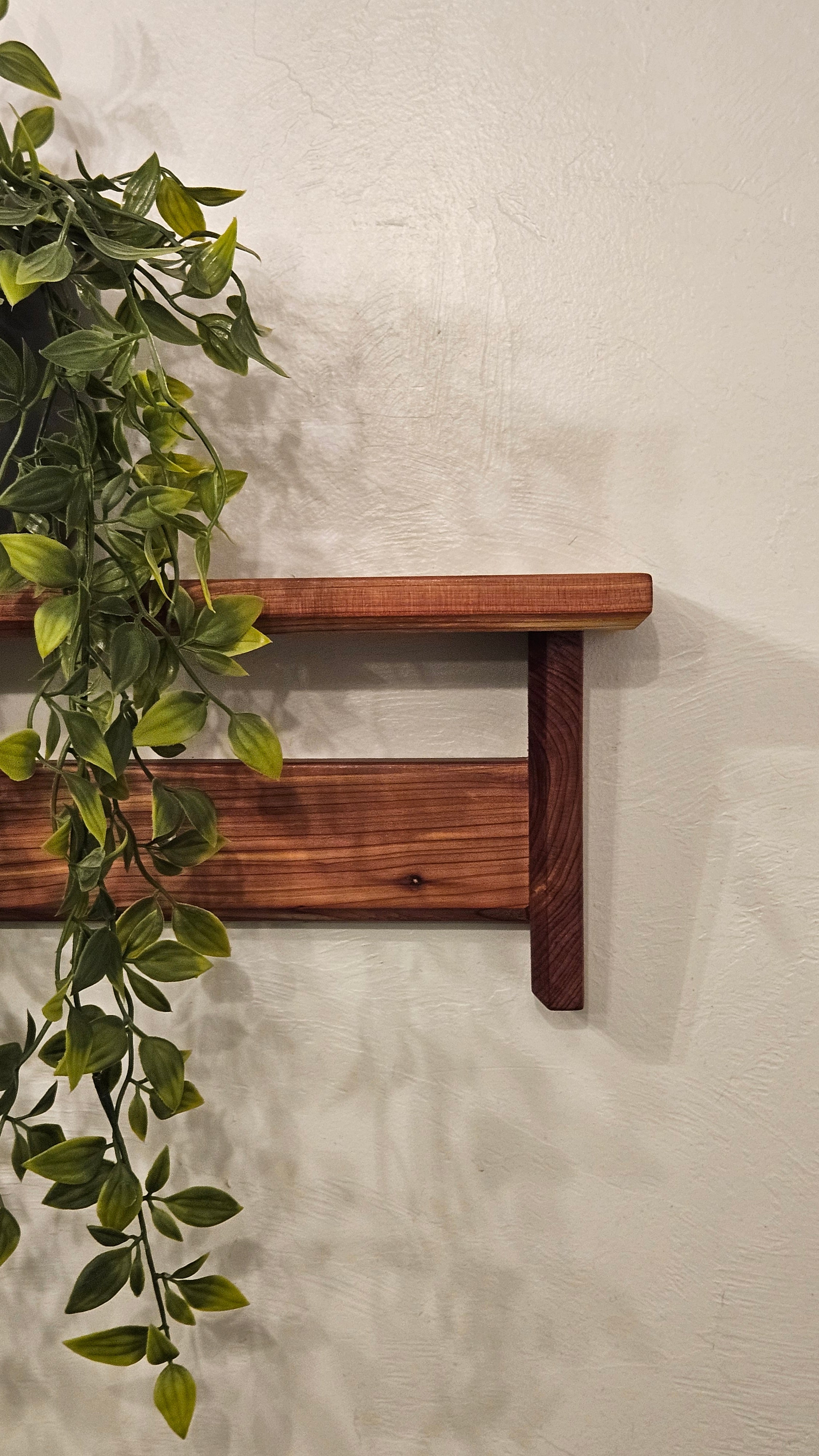 Red Cedar Towel Rack/ Entryway Coat Hanger