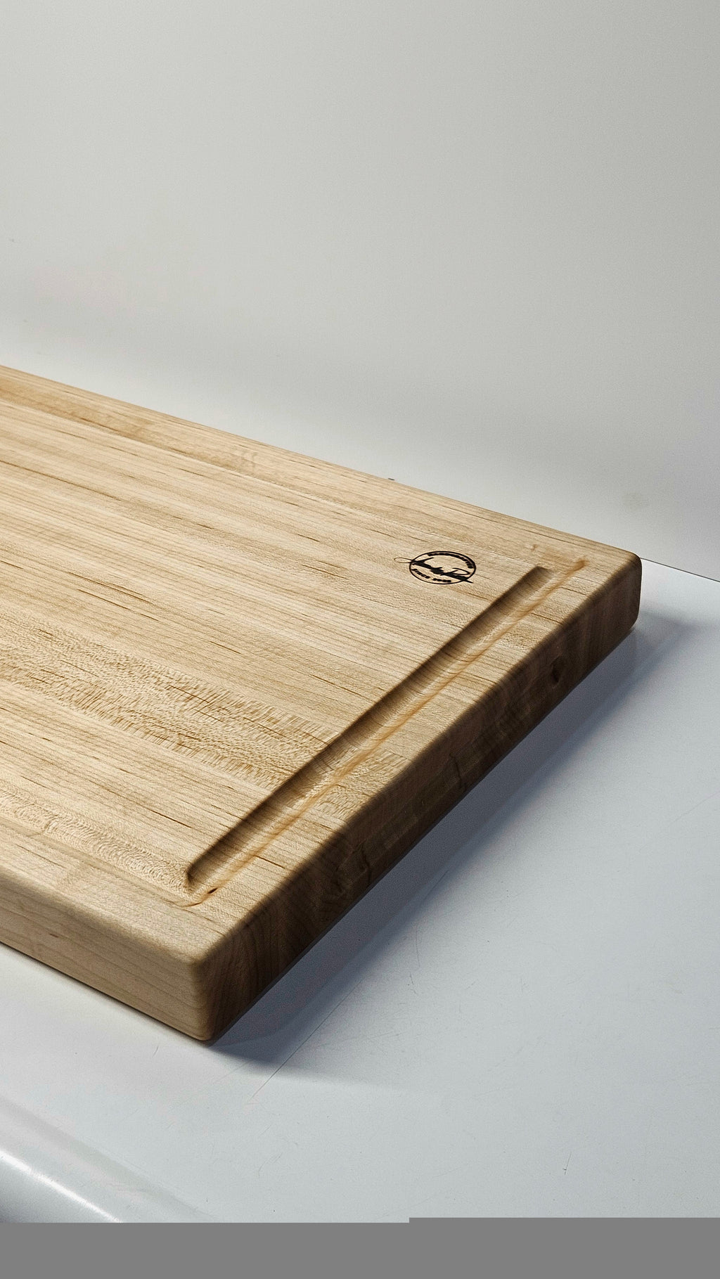 Simple Handcrafted Solid Cutting Board