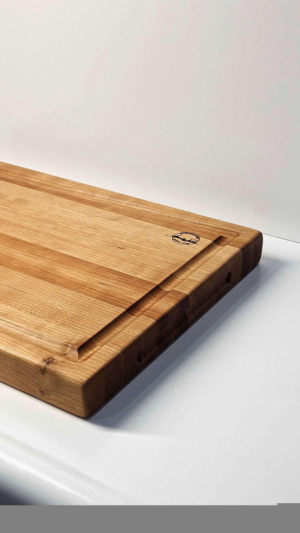 Simple Handcrafted Solid Cutting Board